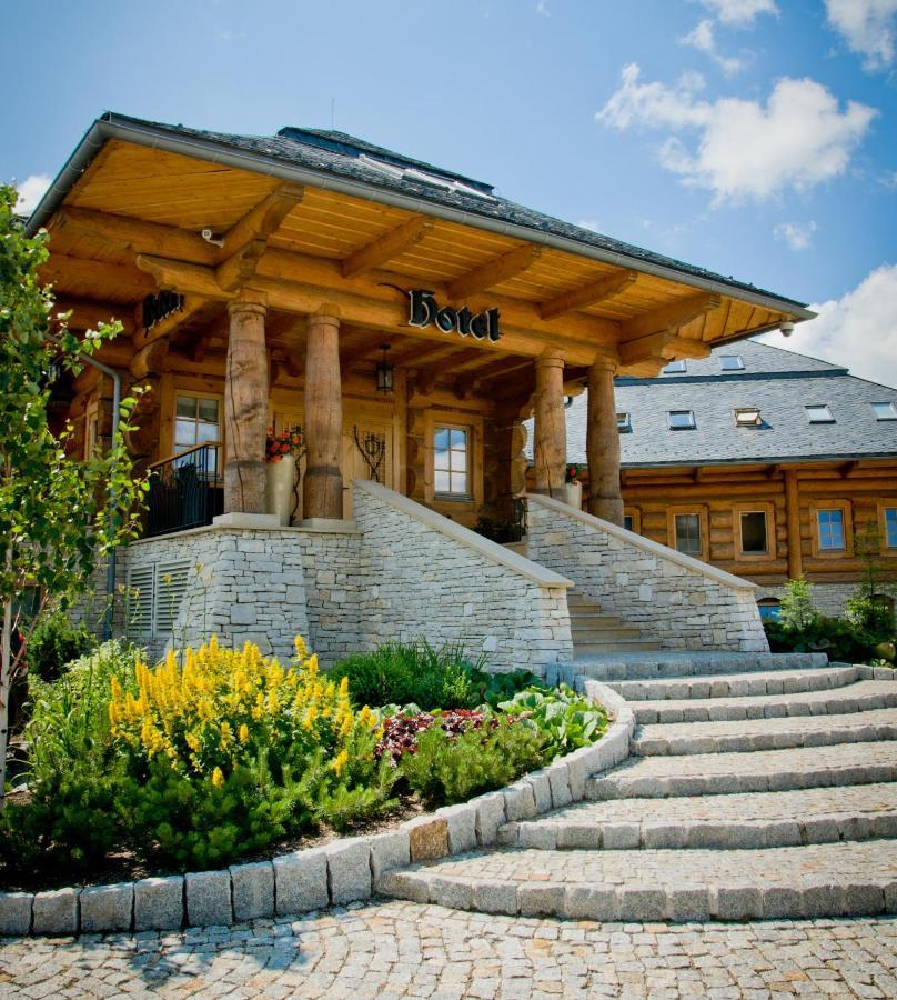 Chocholowy Dwor Ежмановице Экстерьер фото